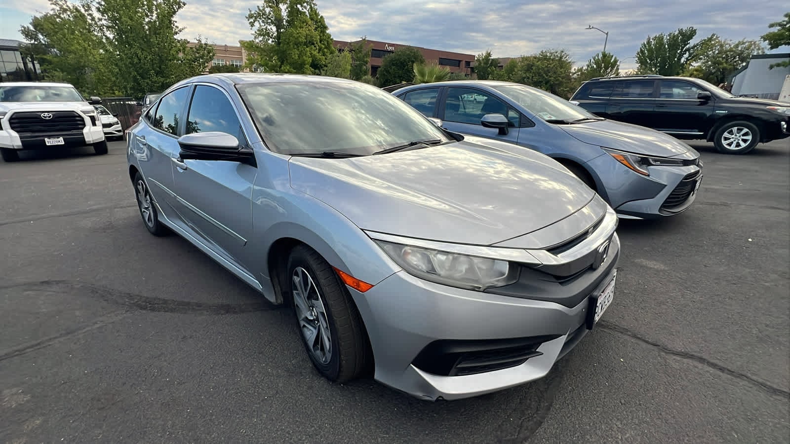 Thumbnail: 2018 Honda Civic - 2