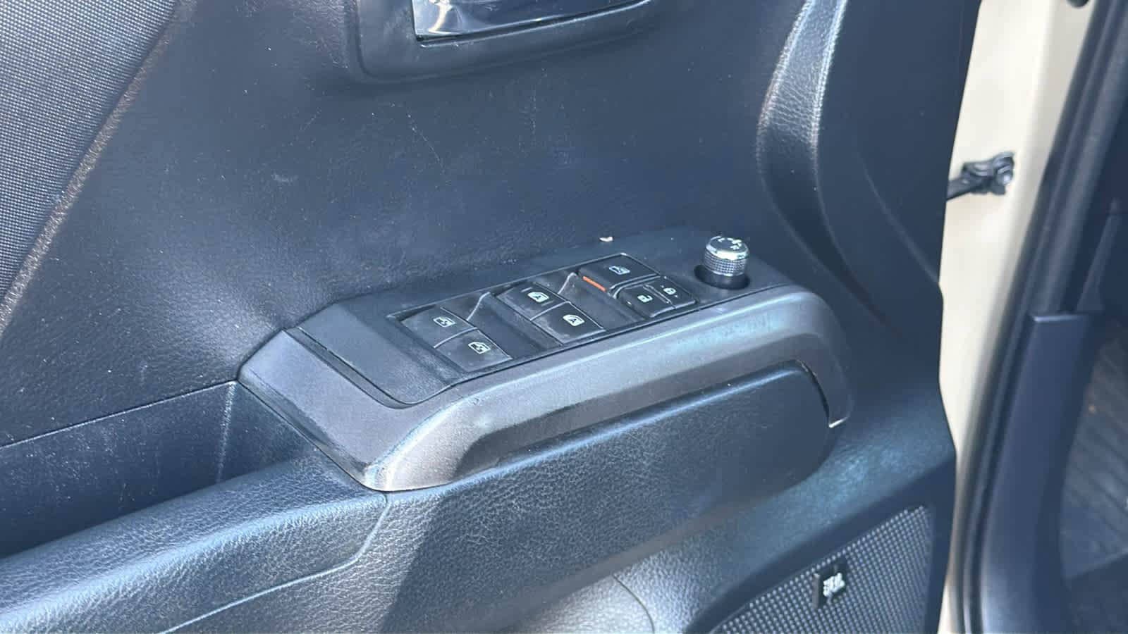 Thumbnail: 2018 Toyota Tacoma - 22