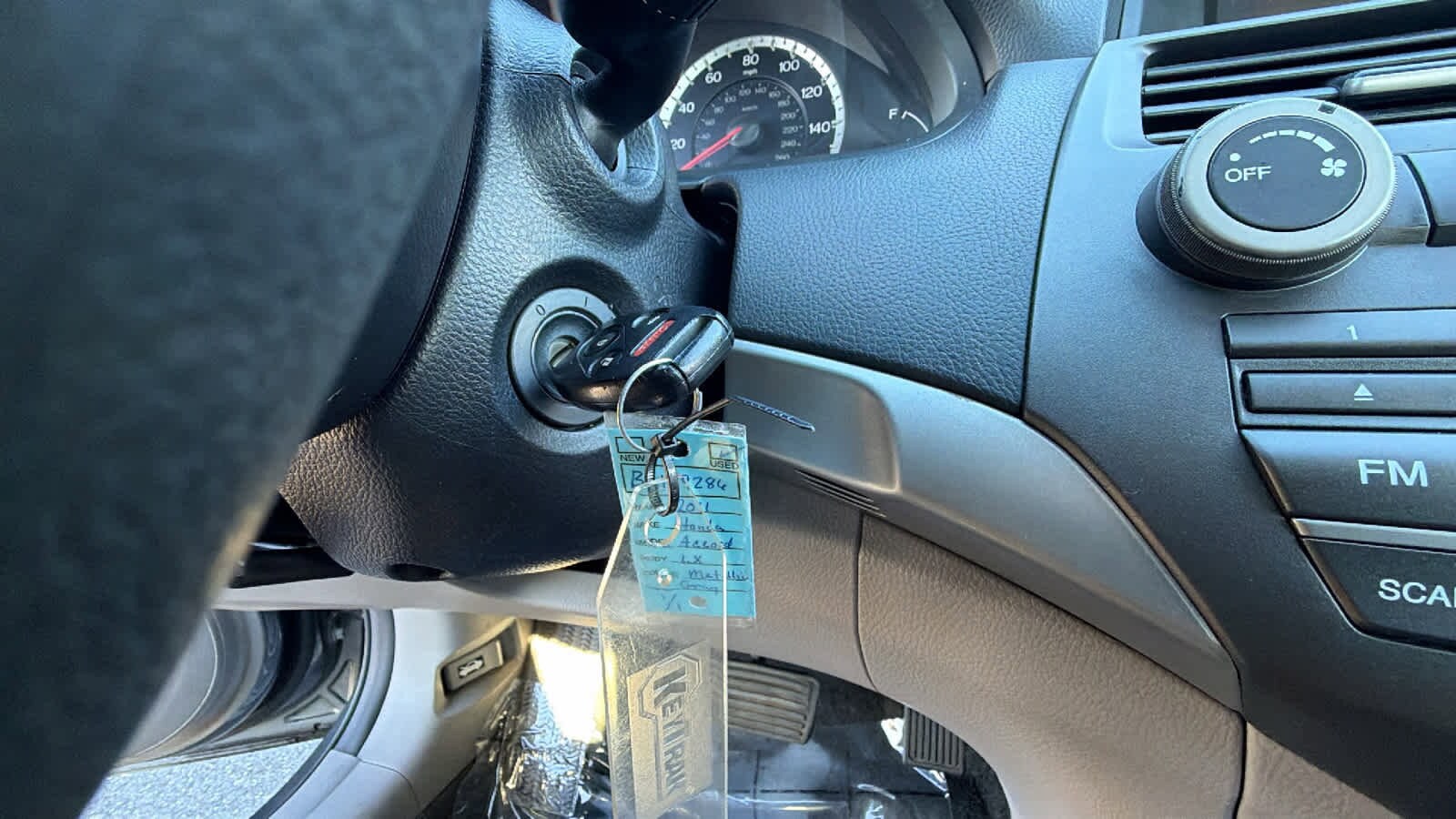 Thumbnail: 2011 Honda Accord - 17