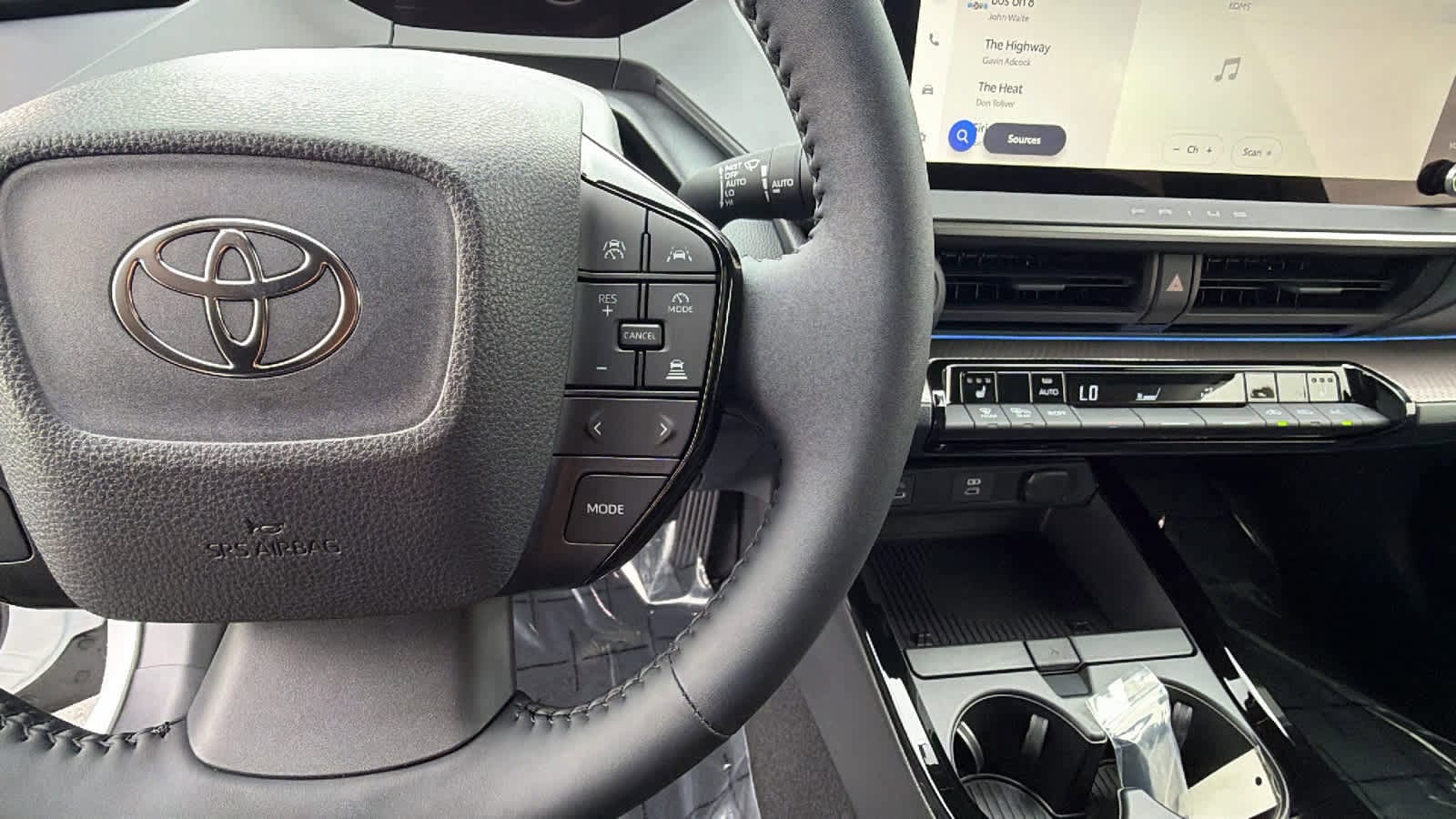 2026 Toyota Prius XLE - Photo 20
