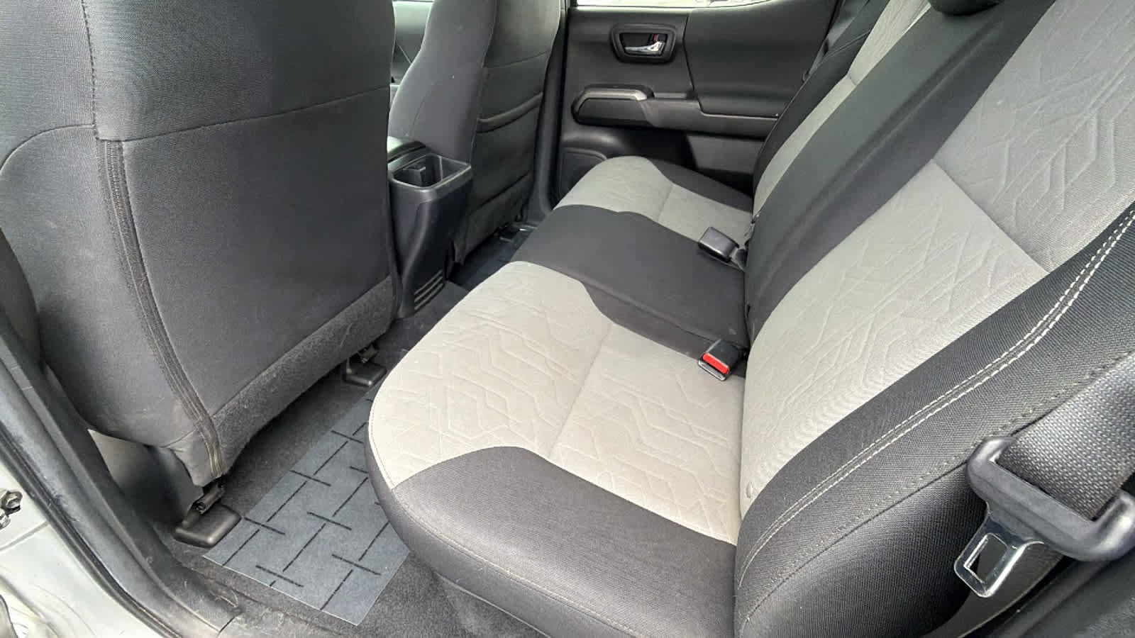 Thumbnail: 2022 Toyota Tacoma - 24