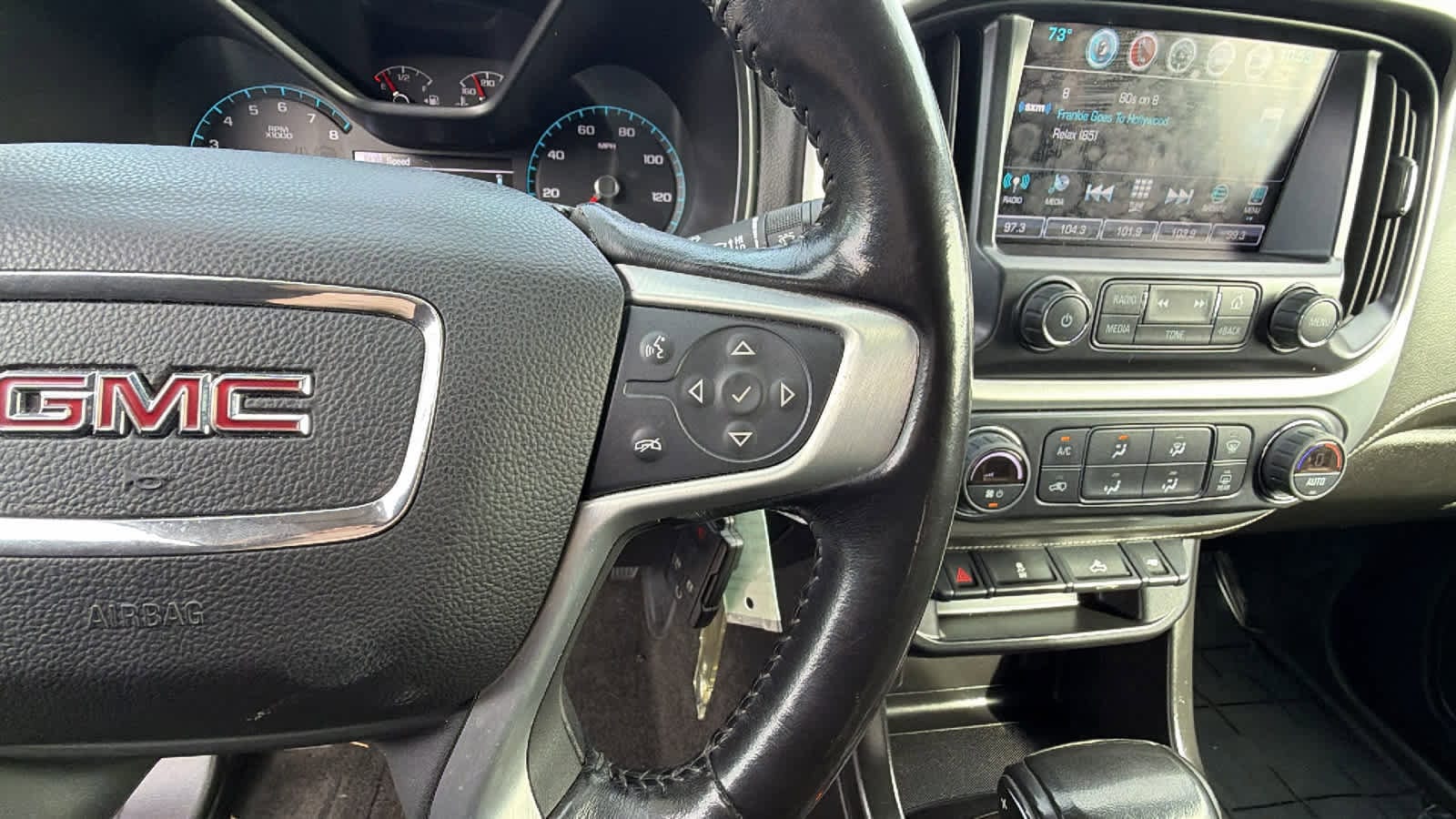 Thumbnail: 2018 GMC Canyon - 20