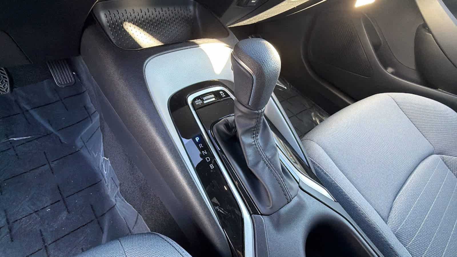 Thumbnail: 2026 Toyota Corolla - 13