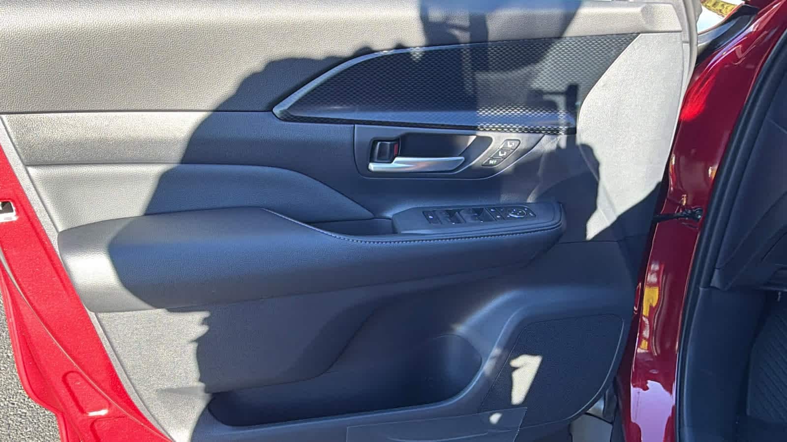 Thumbnail: 2026 Toyota Grand Highlander - 23