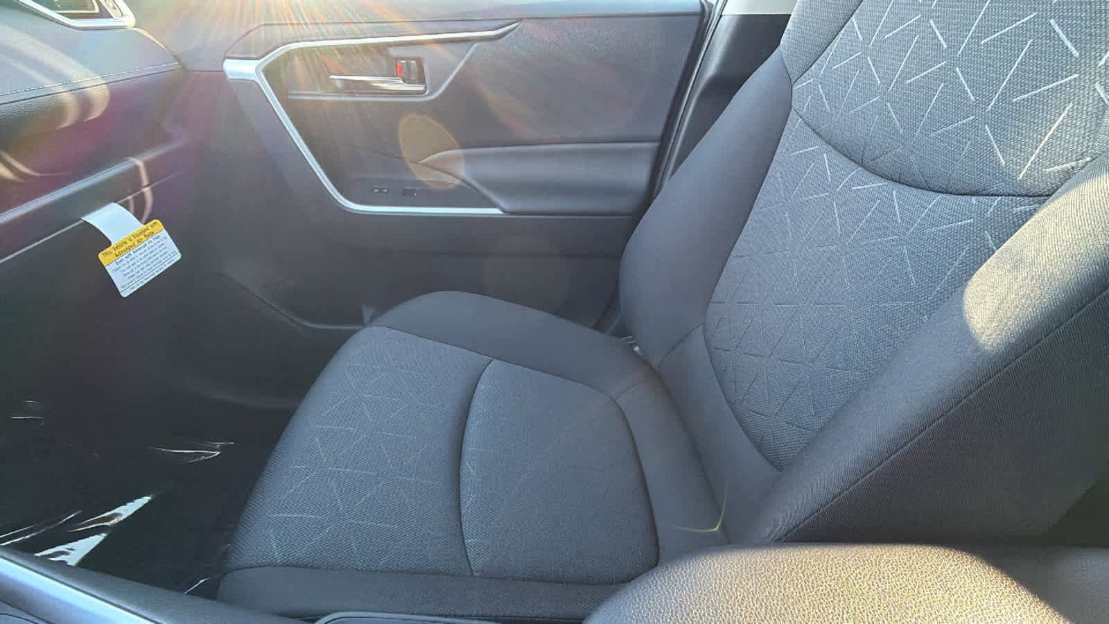 Thumbnail: 2025 Toyota RAV4 - 12