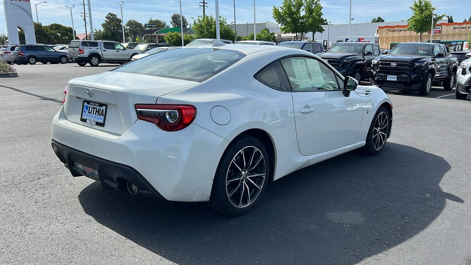 Thumbnail: 2017 Toyota 86 - 5