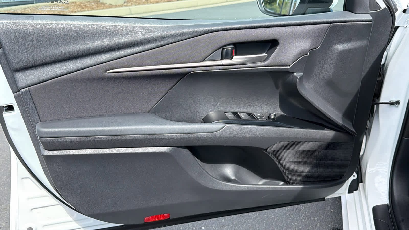 Thumbnail: 2025 Toyota Camry - 23