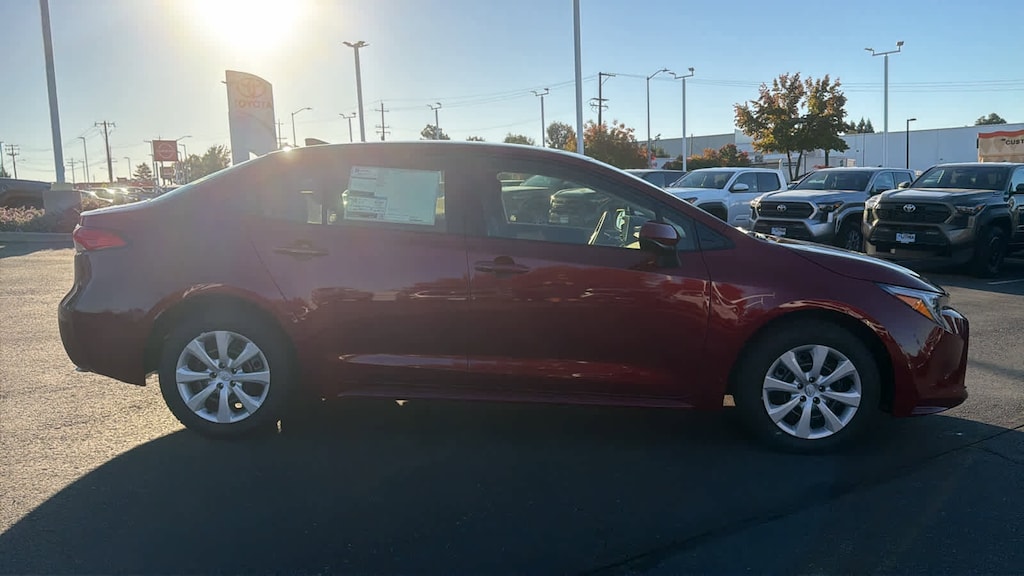 New 2026 Toyota Corolla Hybrid LE LE SEDAN