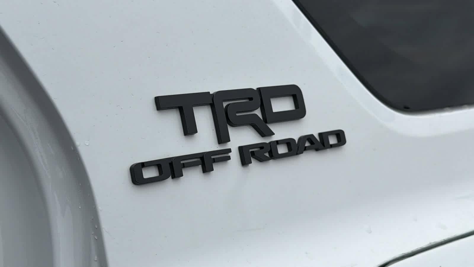 Thumbnail: 2025 Toyota 4Runner - 28