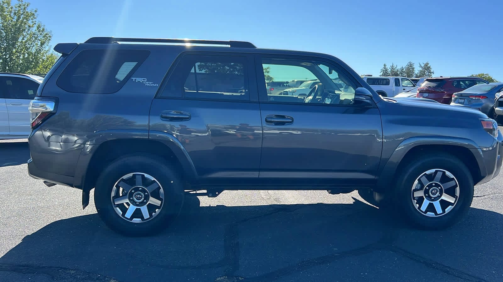 Thumbnail: 2023 Toyota 4Runner - 4