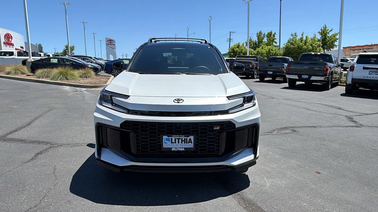 Thumbnail: 2026 Toyota RAV4 - 2