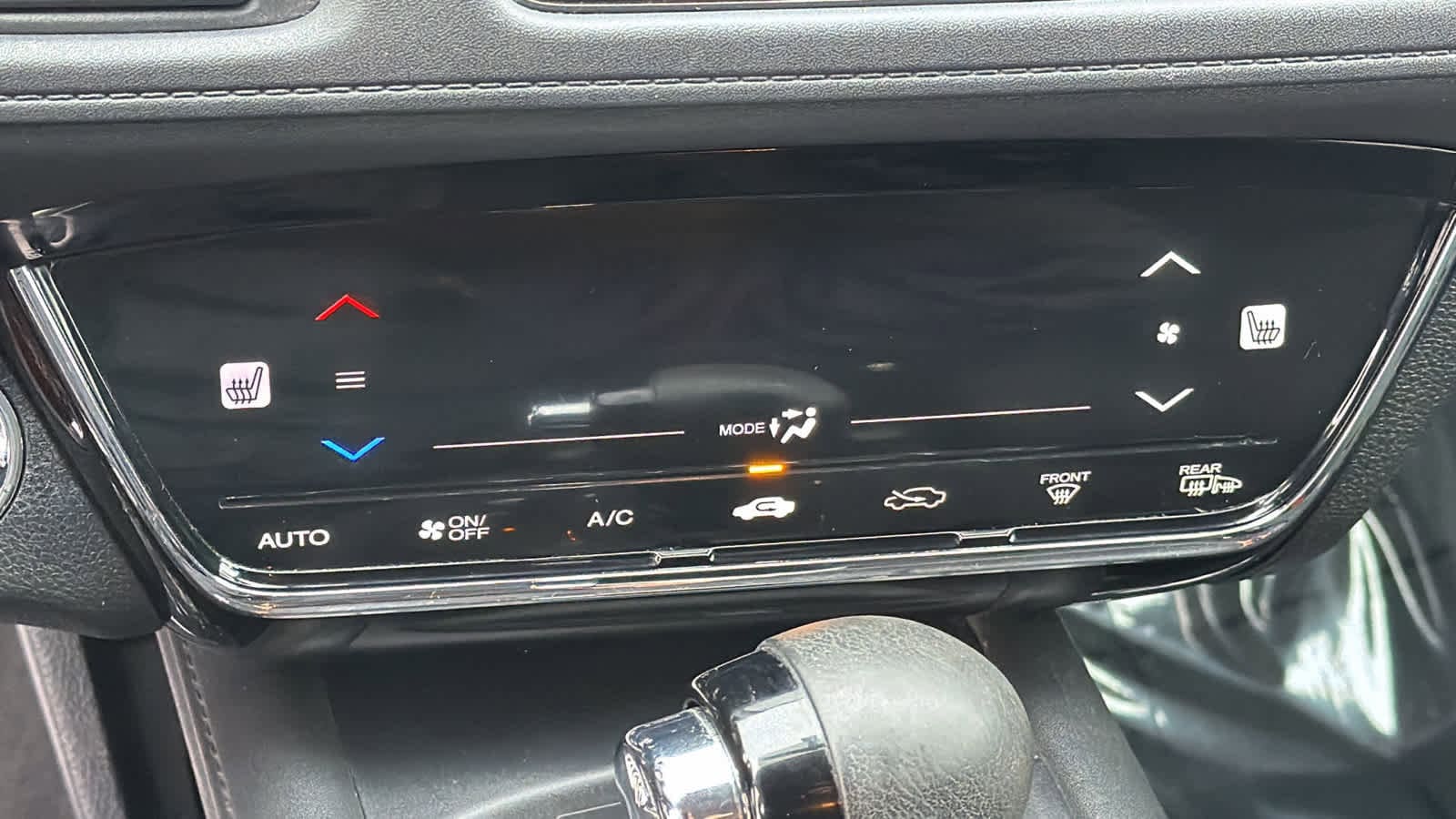 Thumbnail: 2016 Honda HR-V - 14