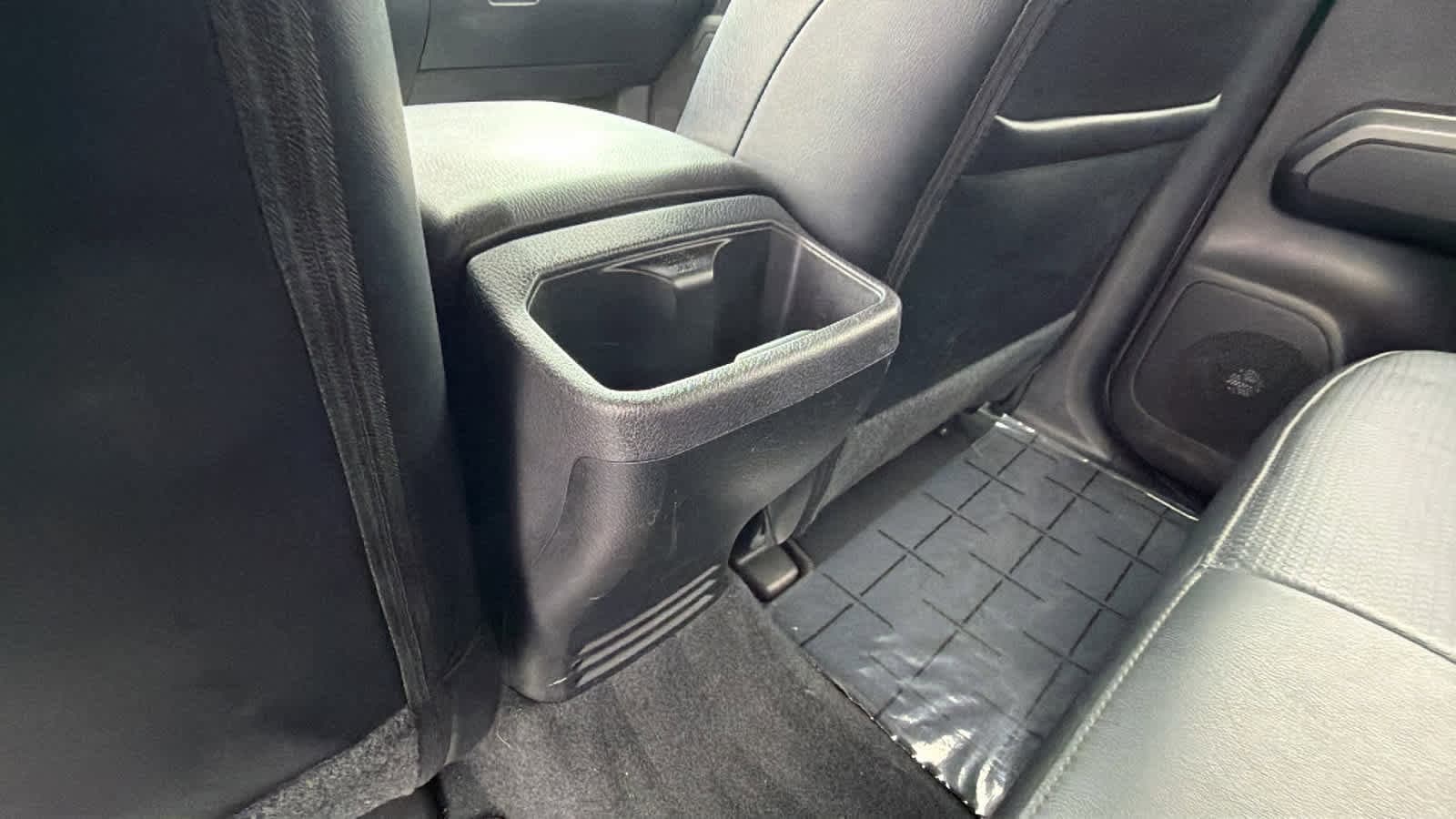 Thumbnail: 2023 Toyota Tacoma - 25