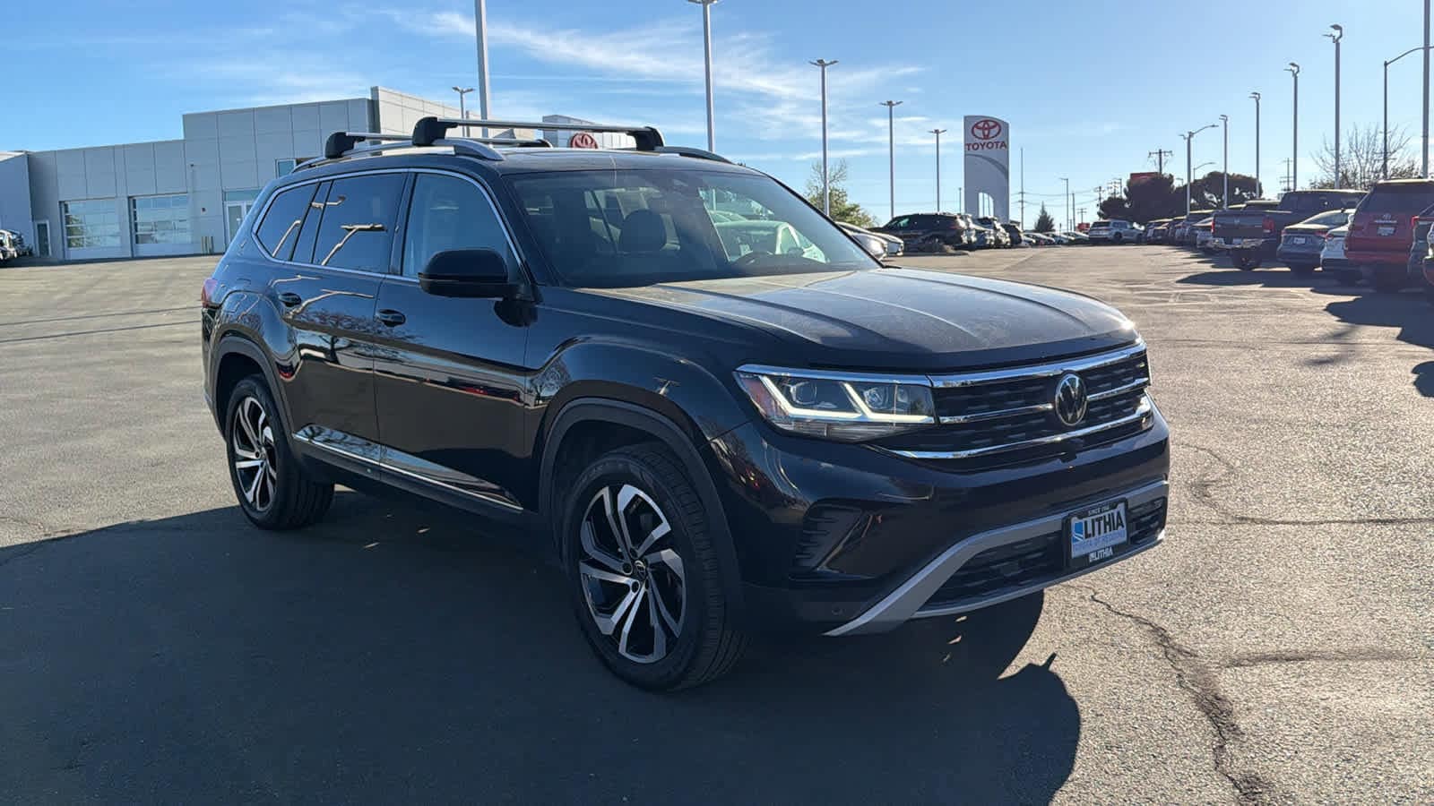 Thumbnail: 2021 Volkswagen Atlas - 3