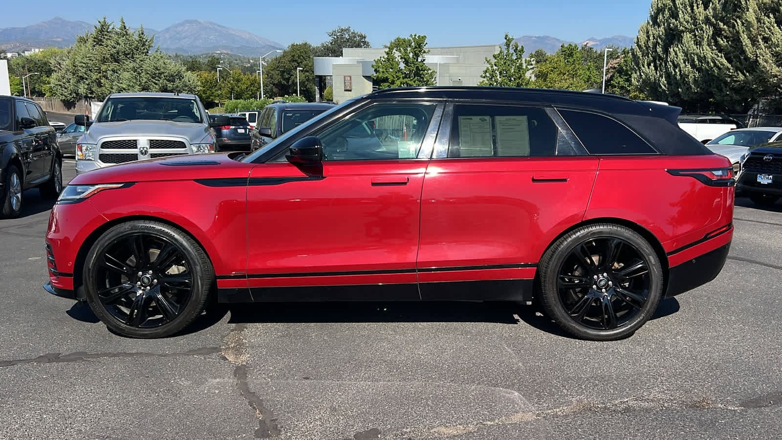 Thumbnail: 2019 Land Rover Range Rover Velar - 8