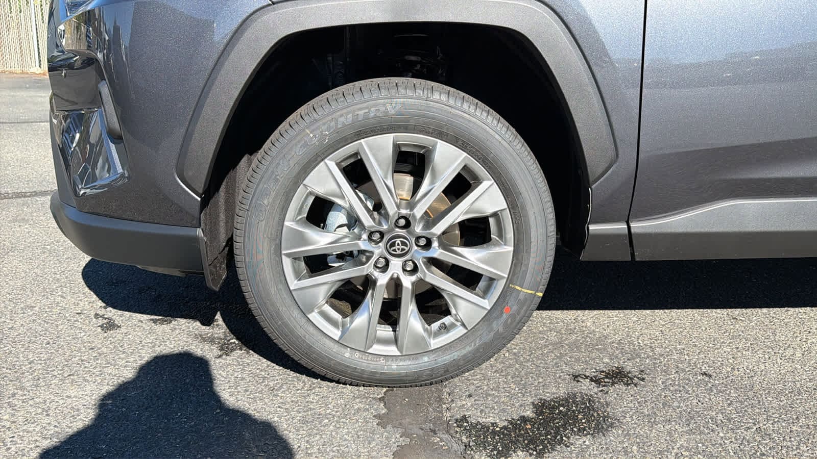 Thumbnail: 2025 Toyota RAV4 - 9