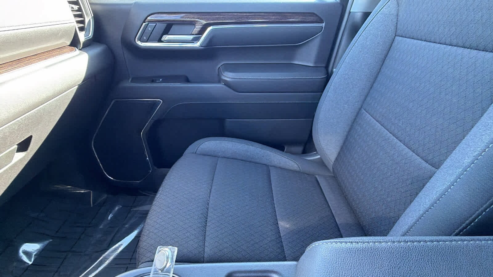 Thumbnail: 2024 GMC Sierra 1500 - 12