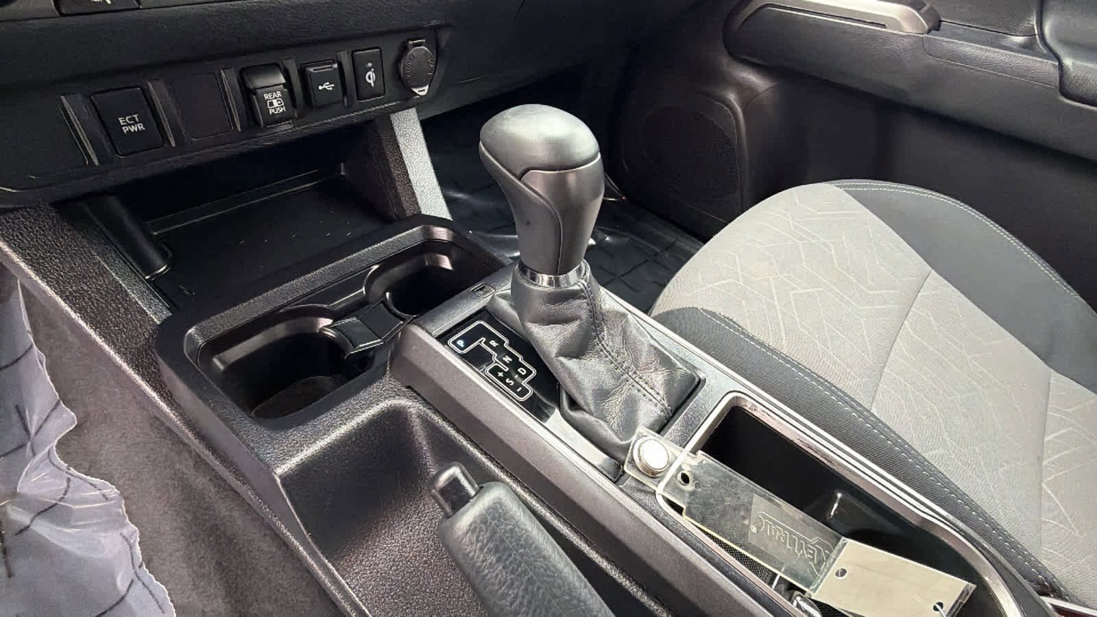 Thumbnail: 2023 Toyota Tacoma - 13