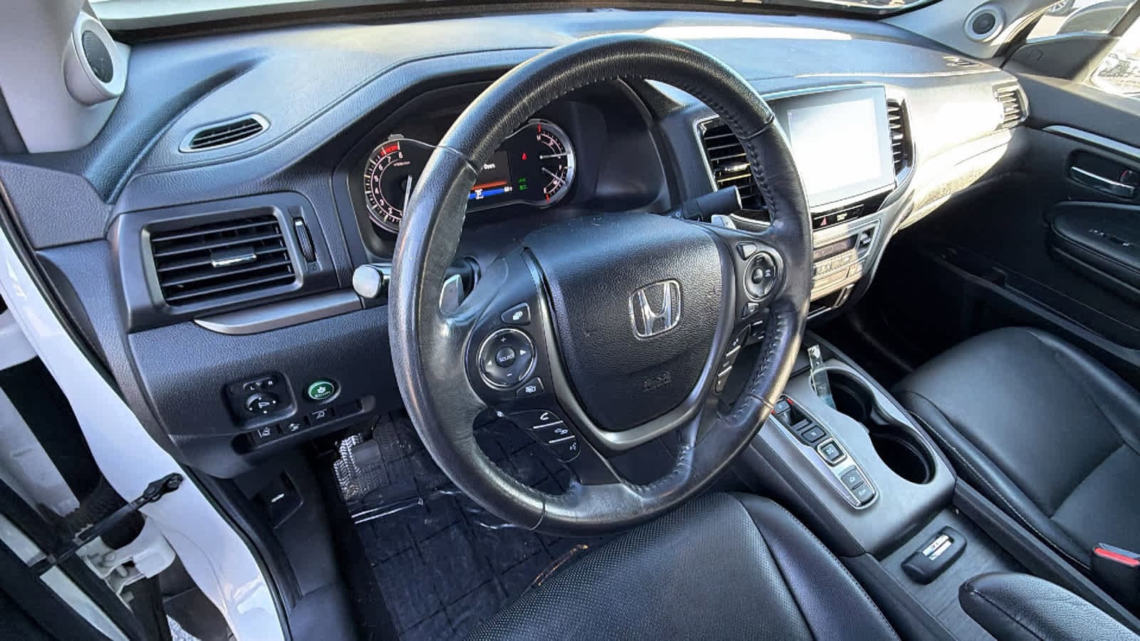 Thumbnail: 2023 Honda Ridgeline - 10