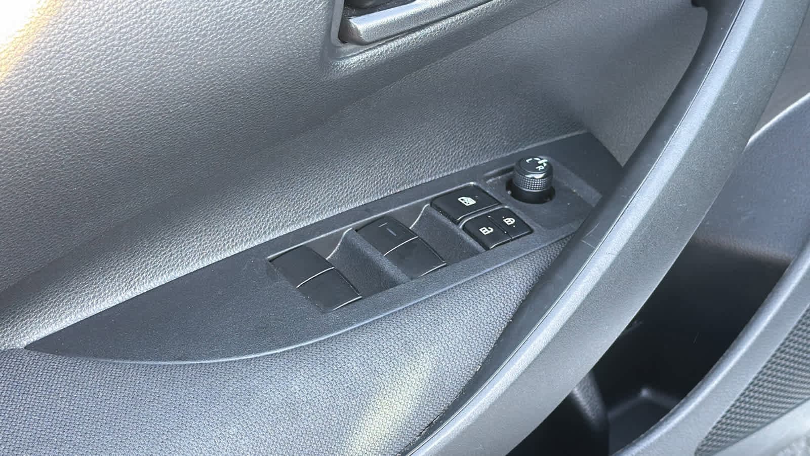 Thumbnail: 2023 Toyota Corolla - 22