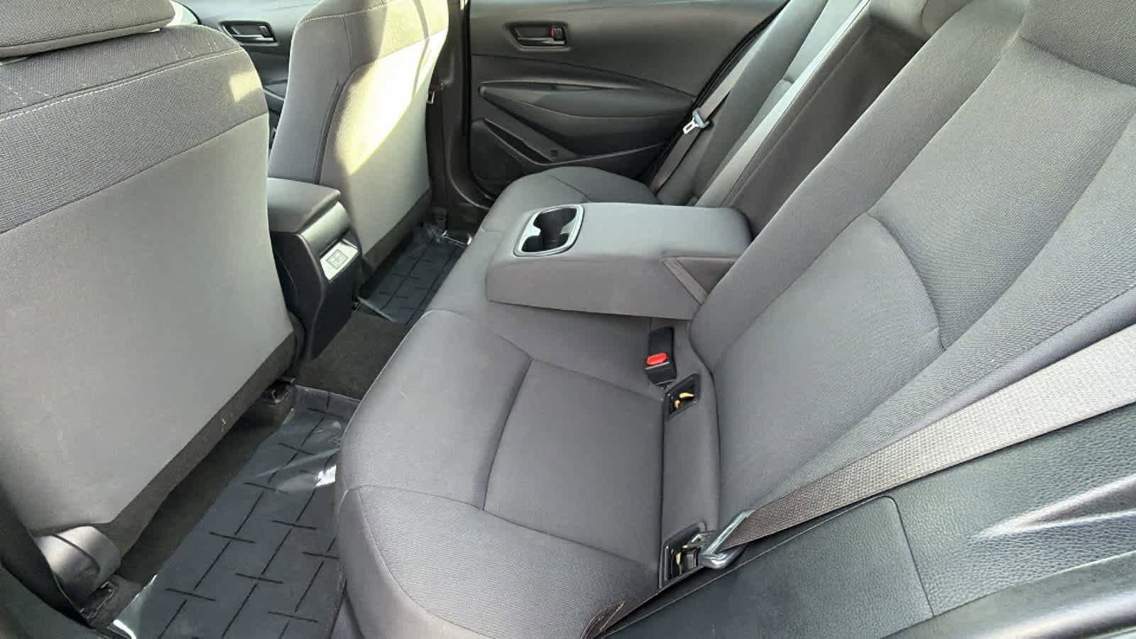 Thumbnail: 2023 Toyota Corolla - 24