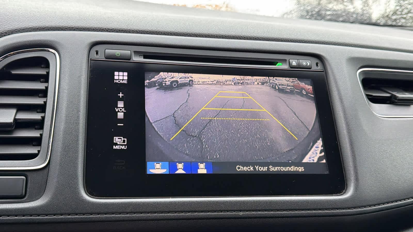 Thumbnail: 2016 Honda HR-V - 16