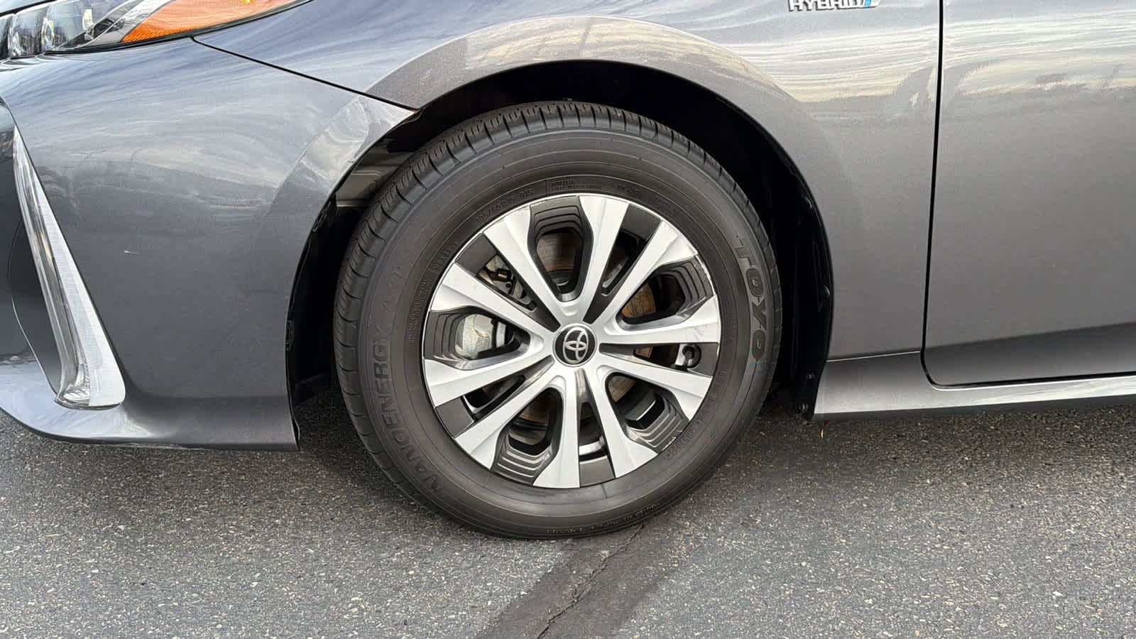 Thumbnail: 2022 Toyota Prius Prime - 9