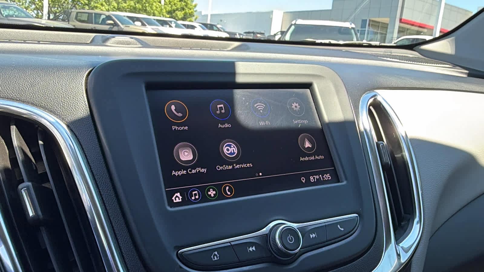 Thumbnail: 2021 Chevrolet Equinox - 14