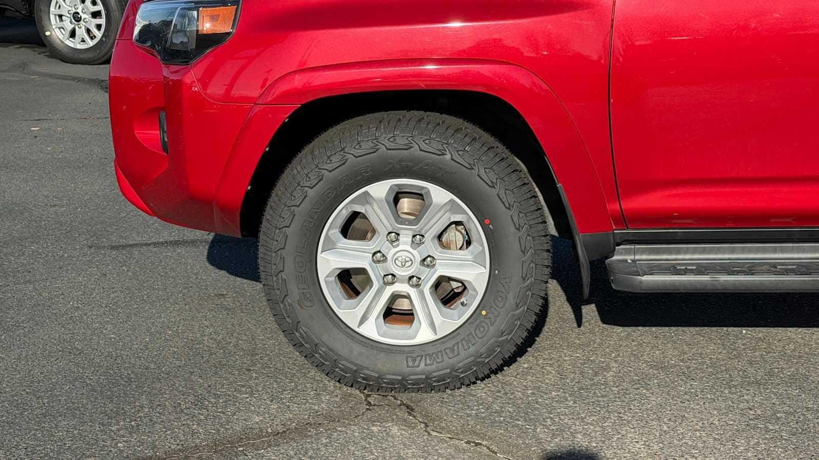 Thumbnail: 2017 Toyota 4Runner - 7