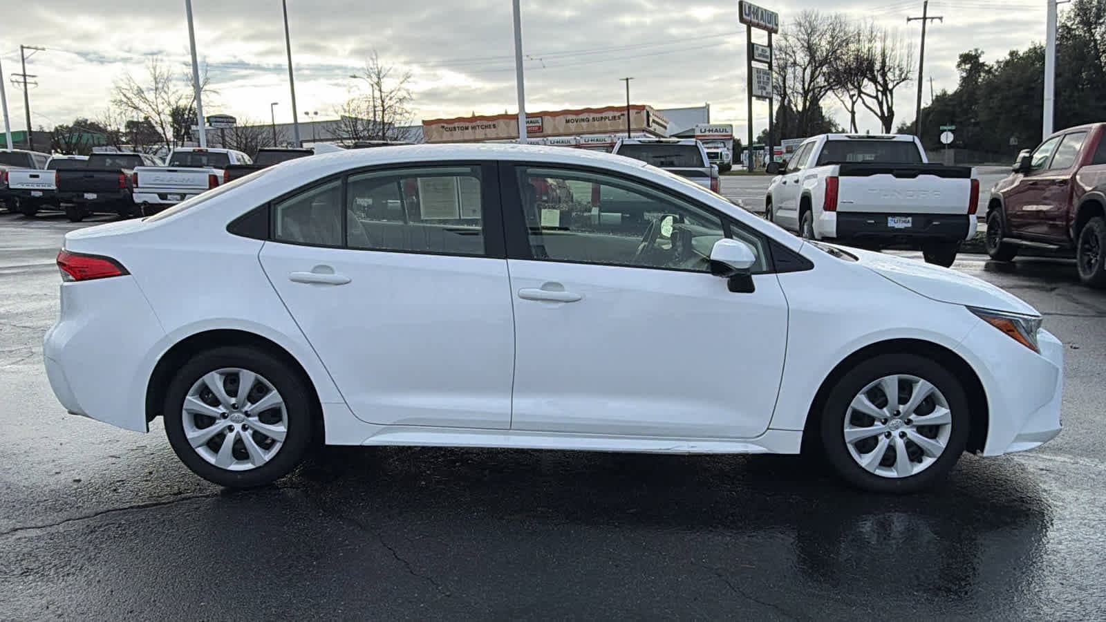 Thumbnail: 2023 Toyota Corolla - 4