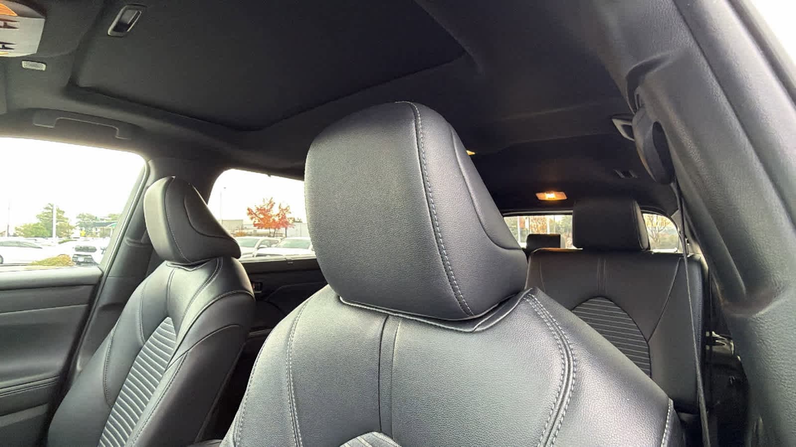 Thumbnail: 2024 Toyota Highlander - 11