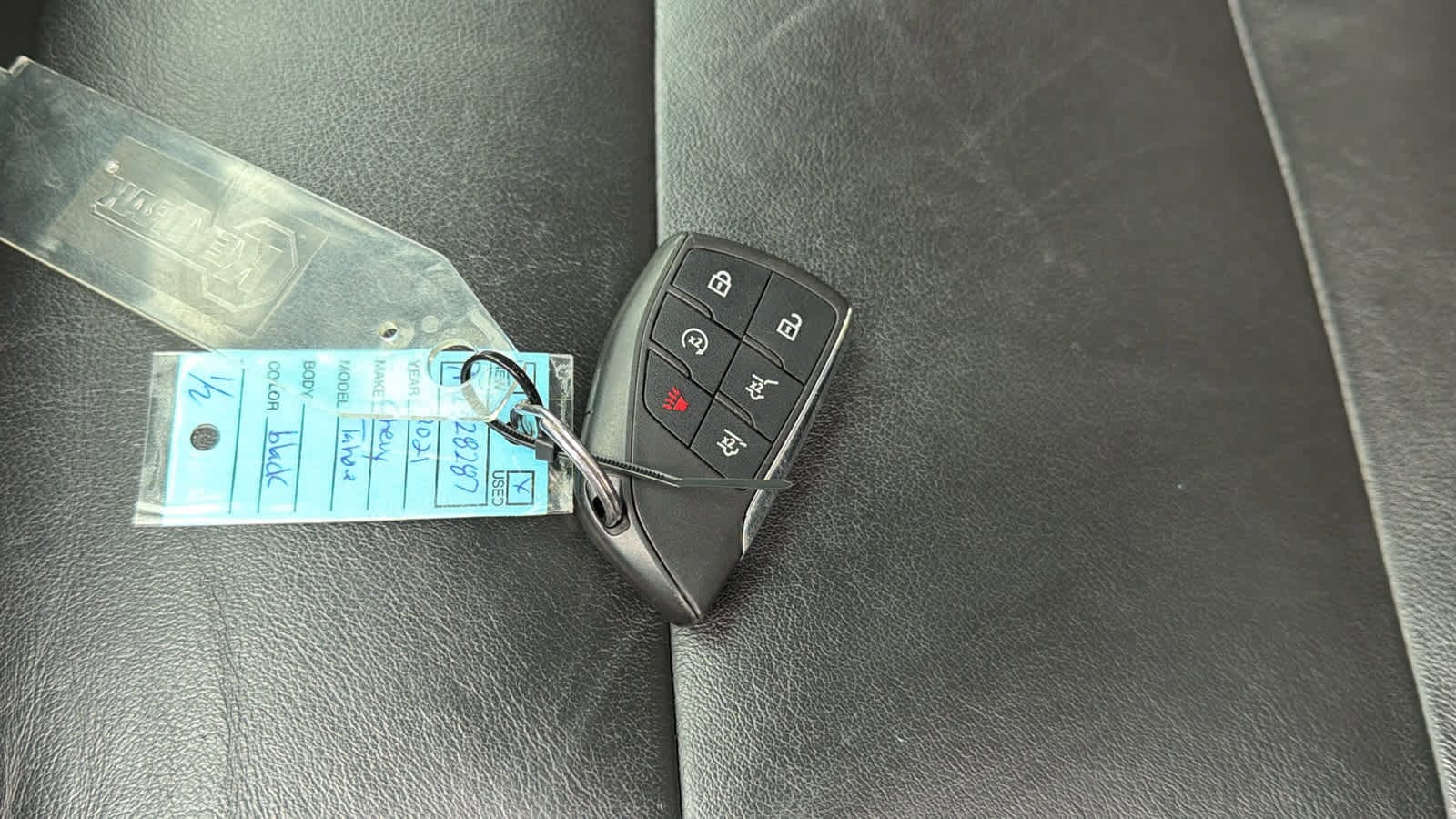 Thumbnail: 2021 Chevrolet Tahoe - 29