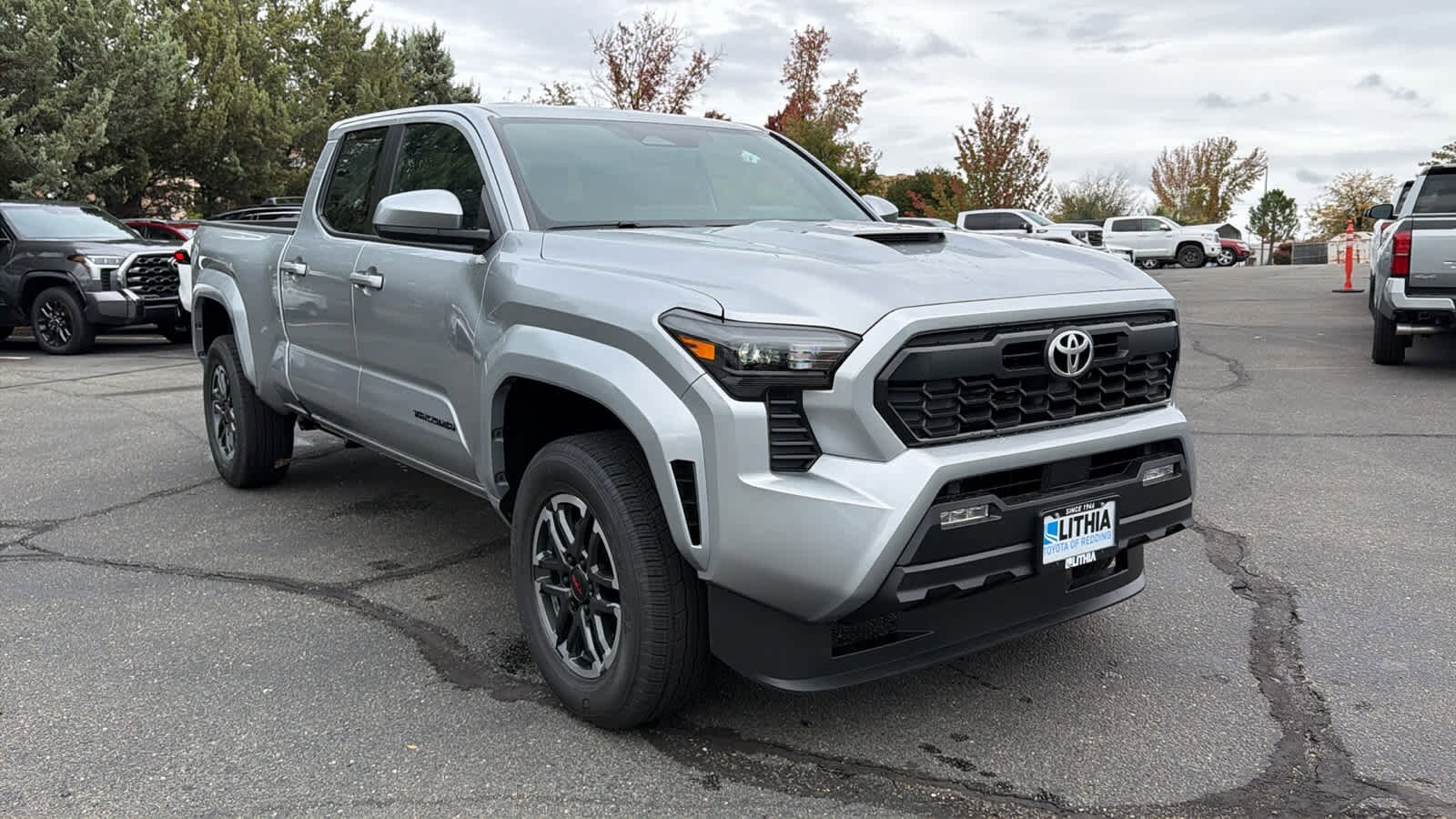 2025 Toyota Tacoma TRD Sport 4x4 Long Bed photo 3