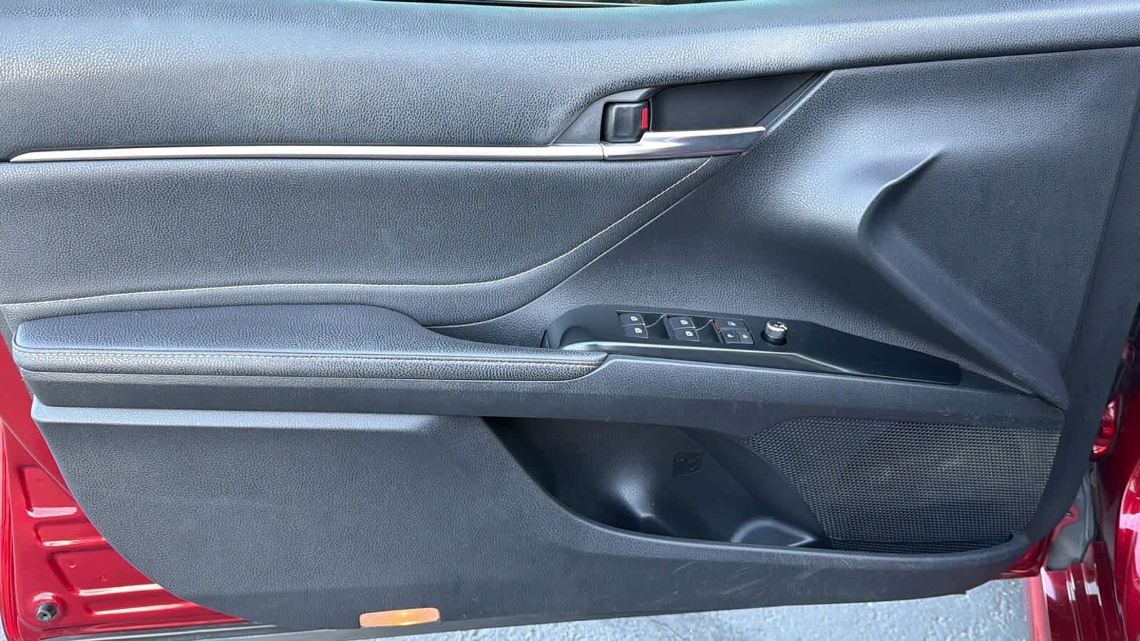 Thumbnail: 2018 Toyota Camry - 23