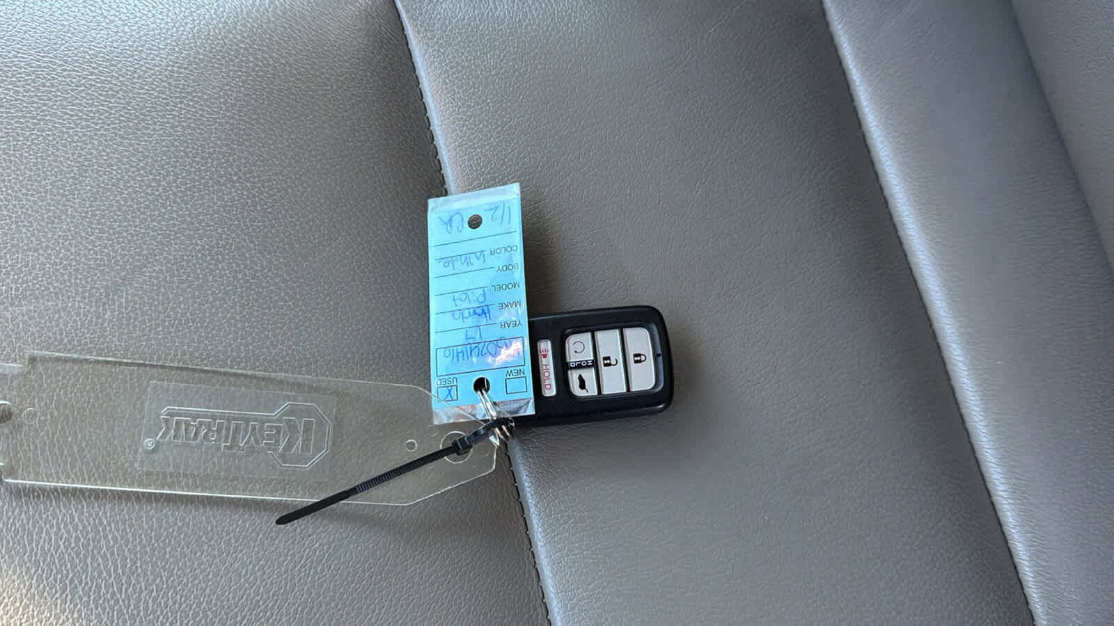 Thumbnail: 2017 Honda Pilot - 29