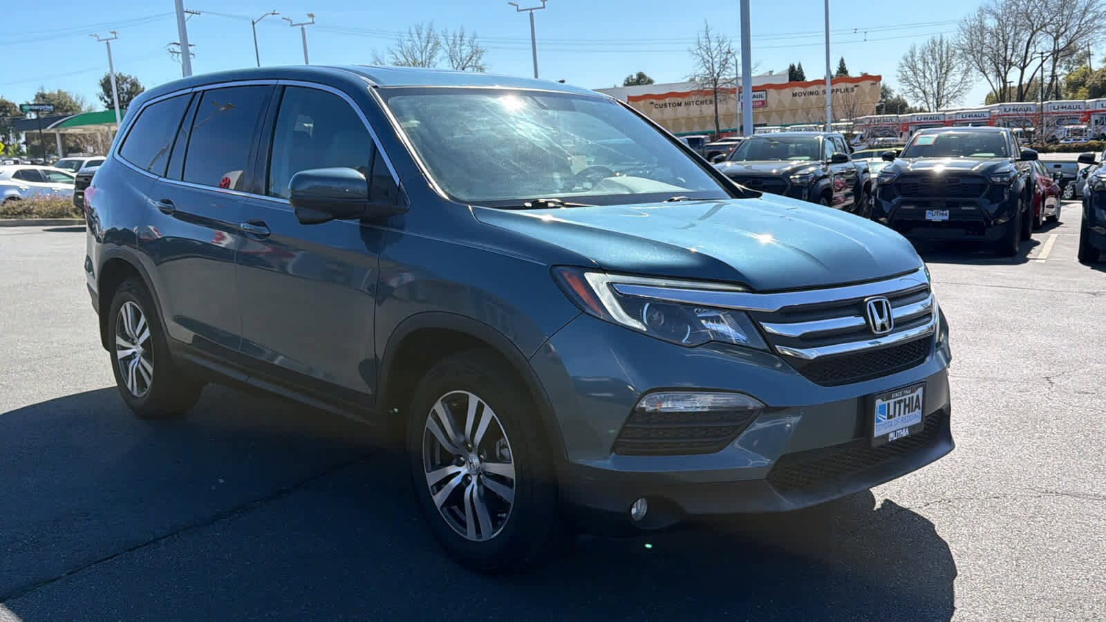 Thumbnail: 2018 Honda Pilot - 3