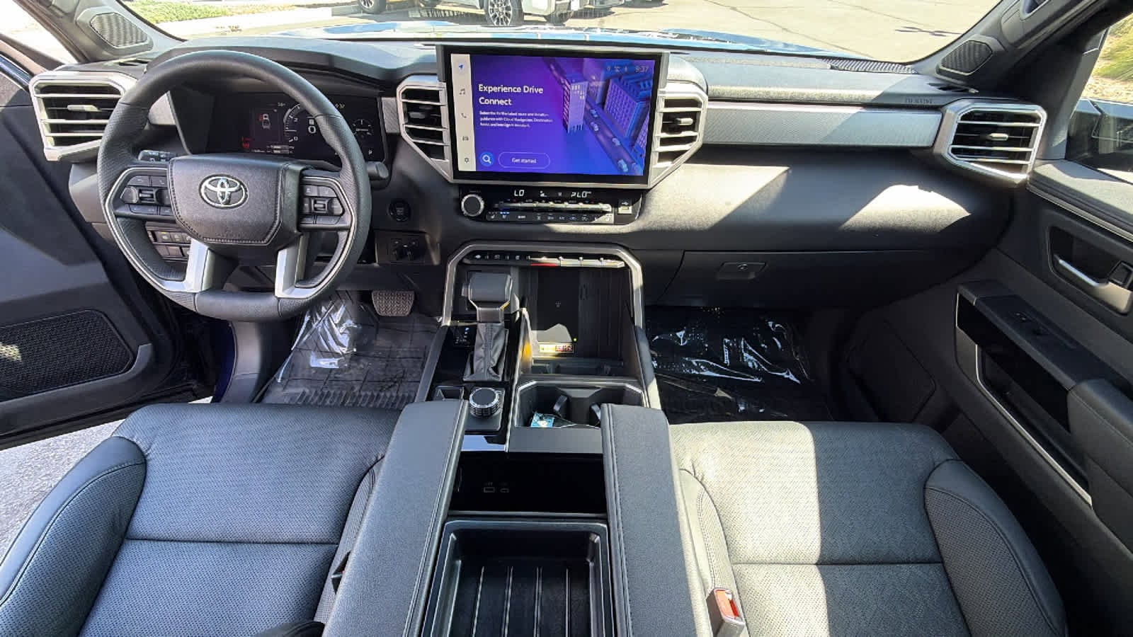 2025 Toyota Tundra Limited - Photo 26