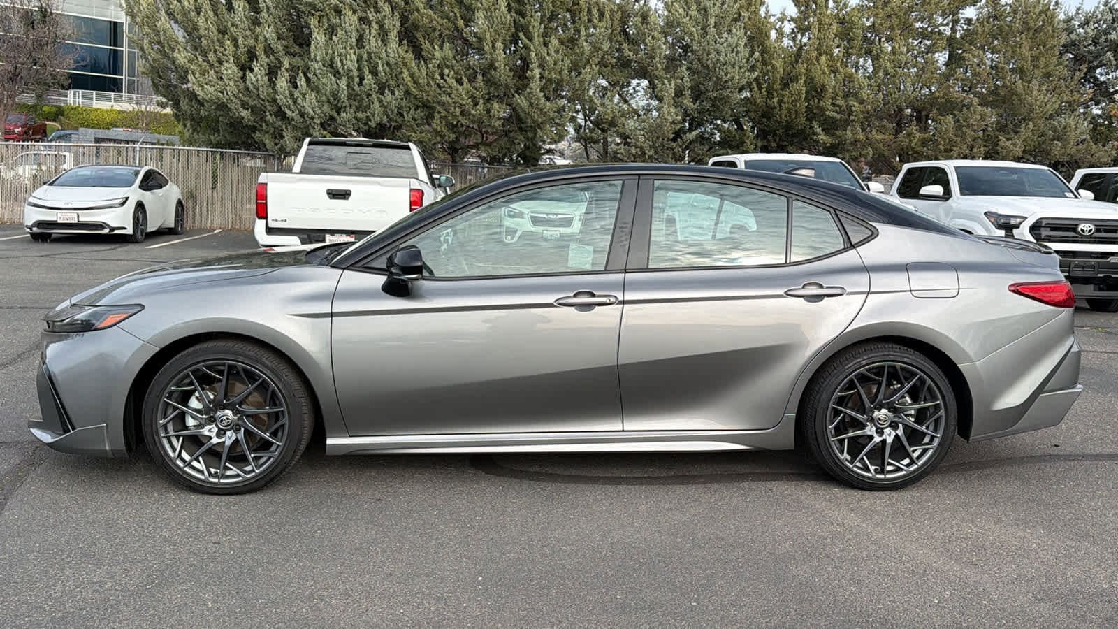 Thumbnail: 2025 Toyota Camry - 8