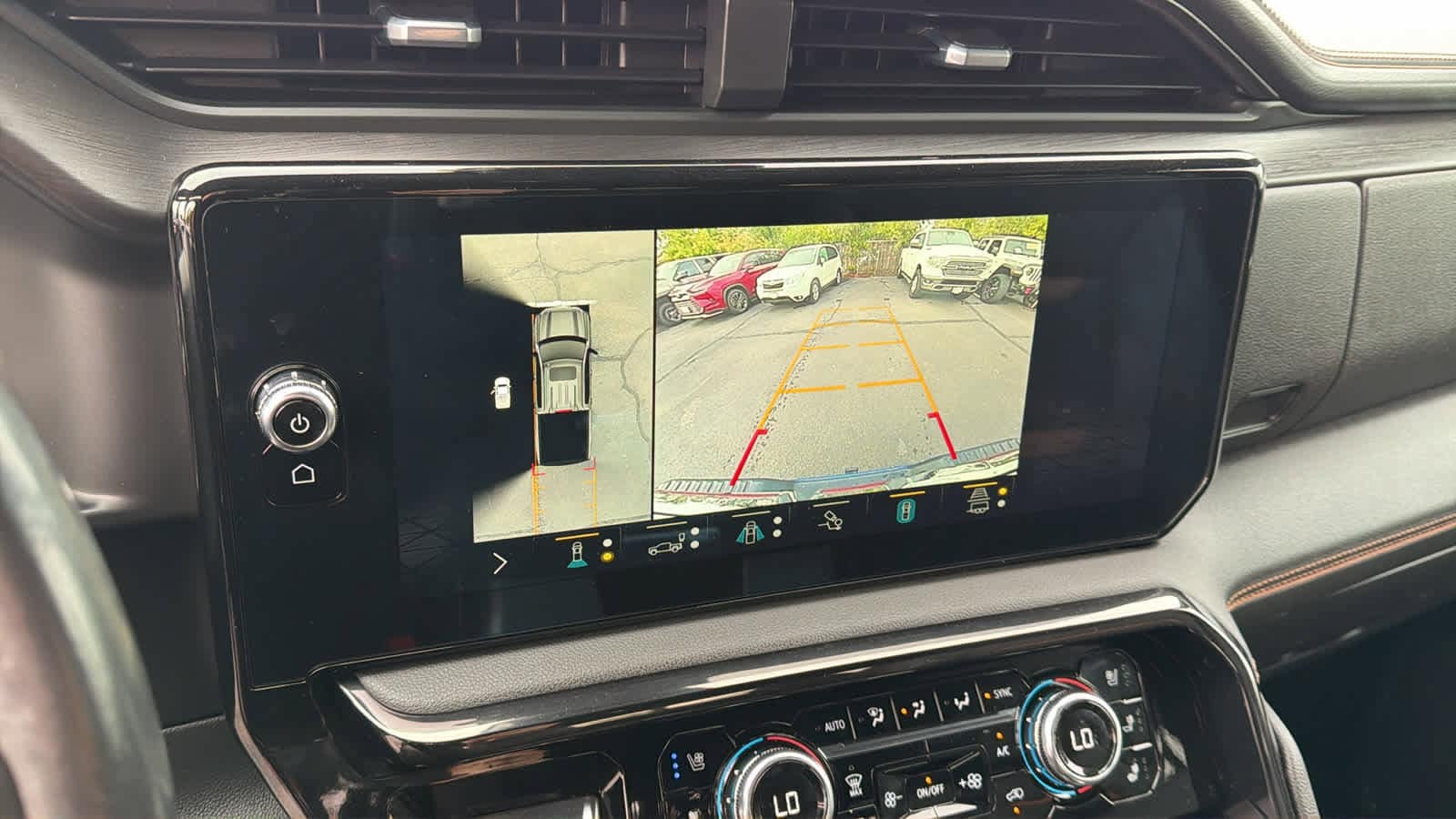 Thumbnail: 2022 GMC Sierra 1500 - 16