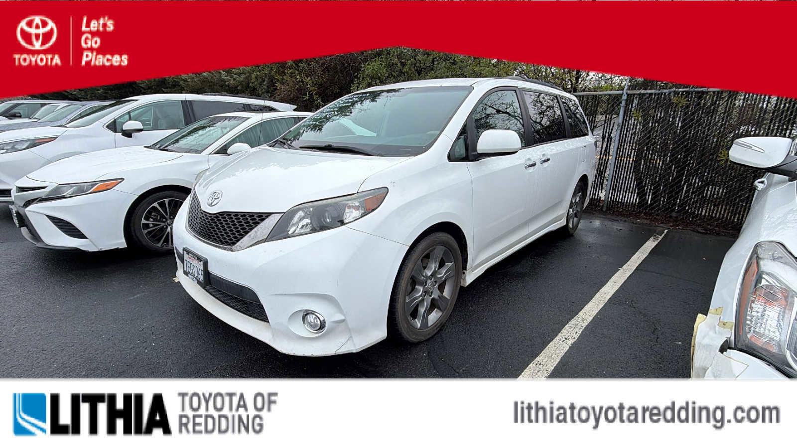 Thumbnail: 2014 Toyota Sienna - 1