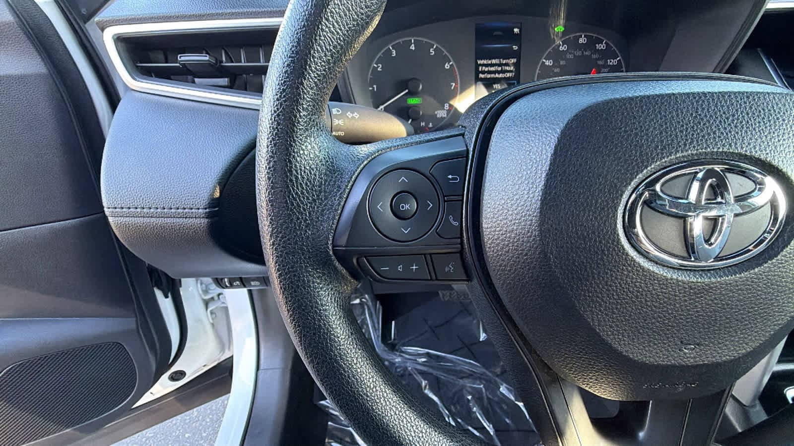 Thumbnail: 2024 Toyota Corolla Cross - 19