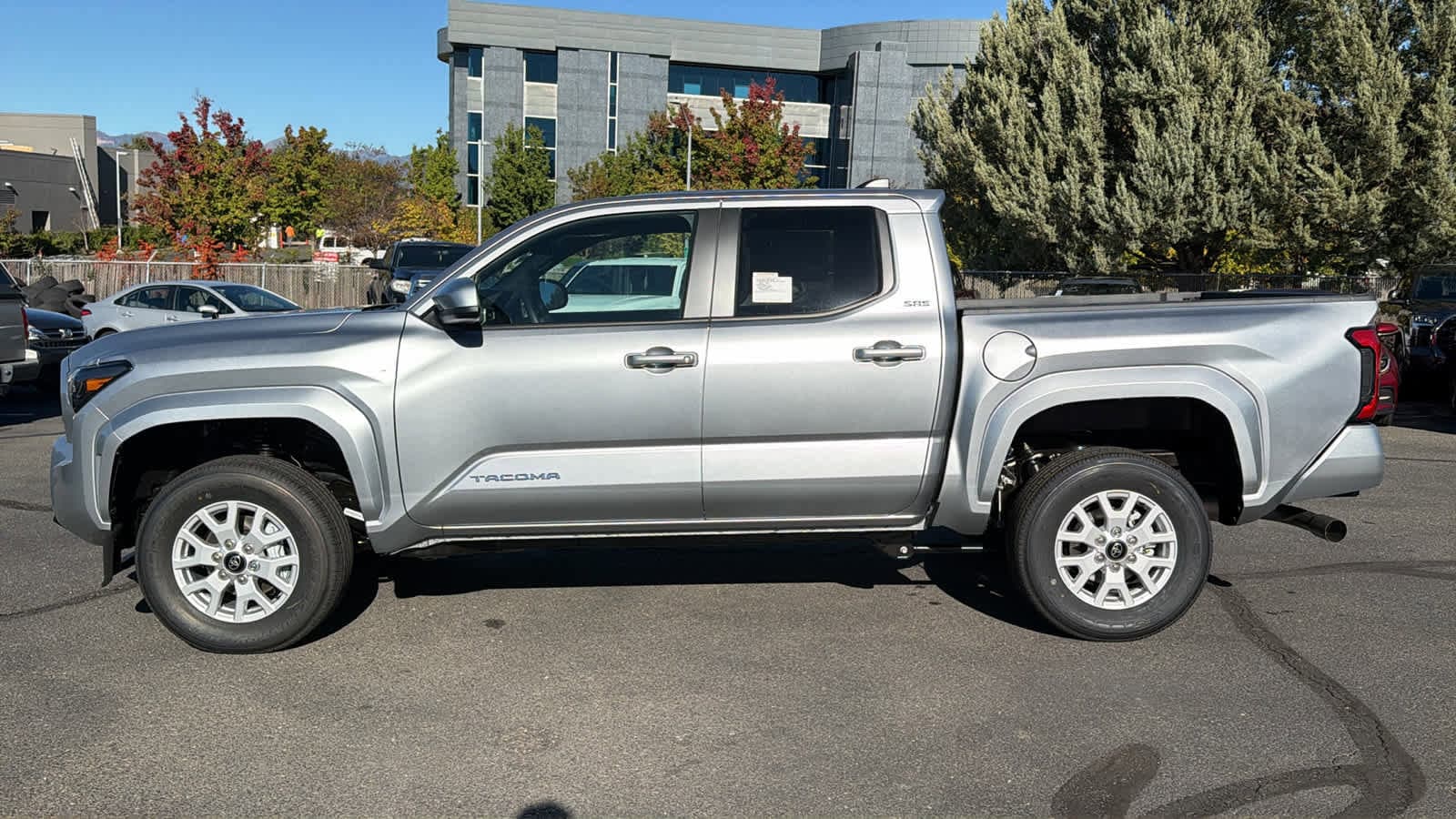 Thumbnail: 2025 Toyota Tacoma - 8