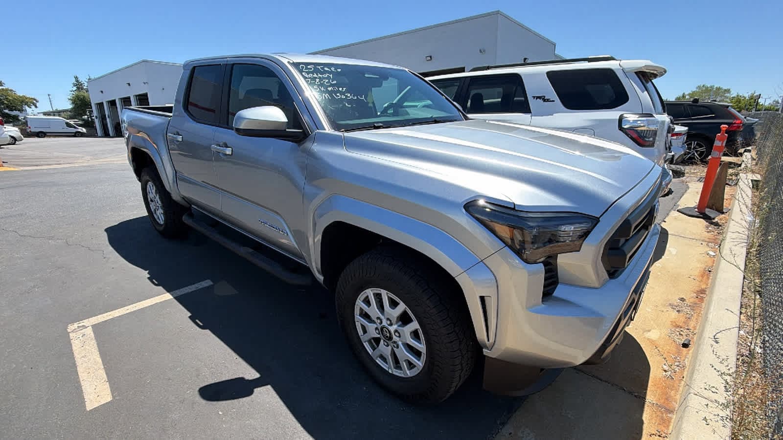 Thumbnail: 2025 Toyota Tacoma - 2