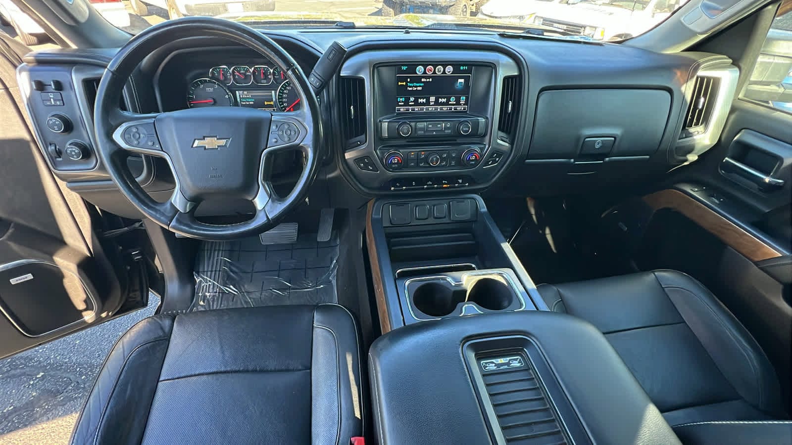 Thumbnail: 2016 Chevrolet Silverado 3500 - 26