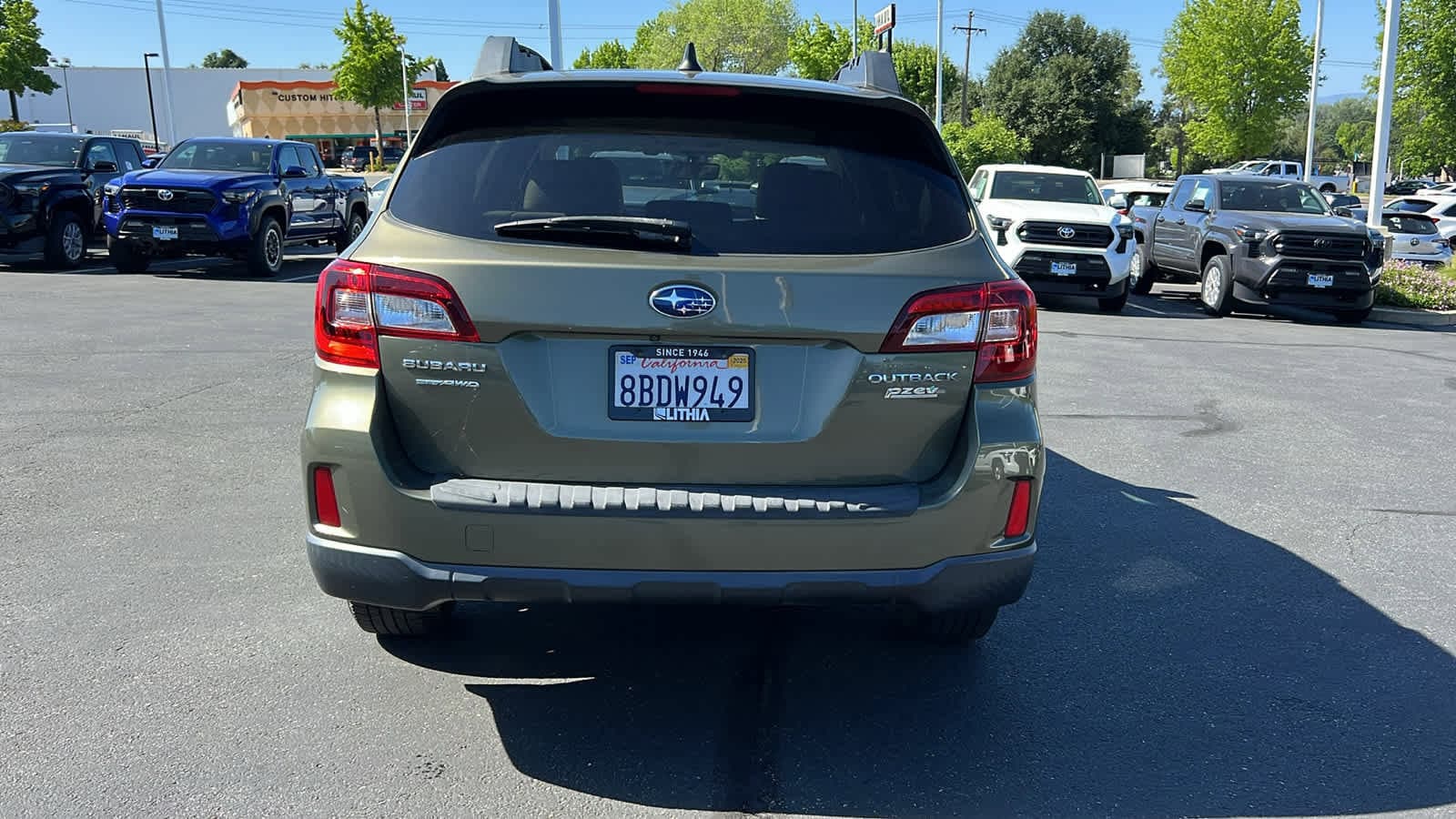 Thumbnail: 2017 Subaru Outback - 6
