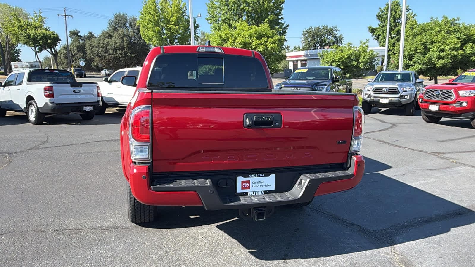 Thumbnail: 2023 Toyota Tacoma - 6