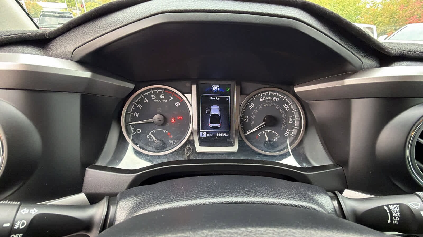 Thumbnail: 2021 Toyota Tacoma - 21