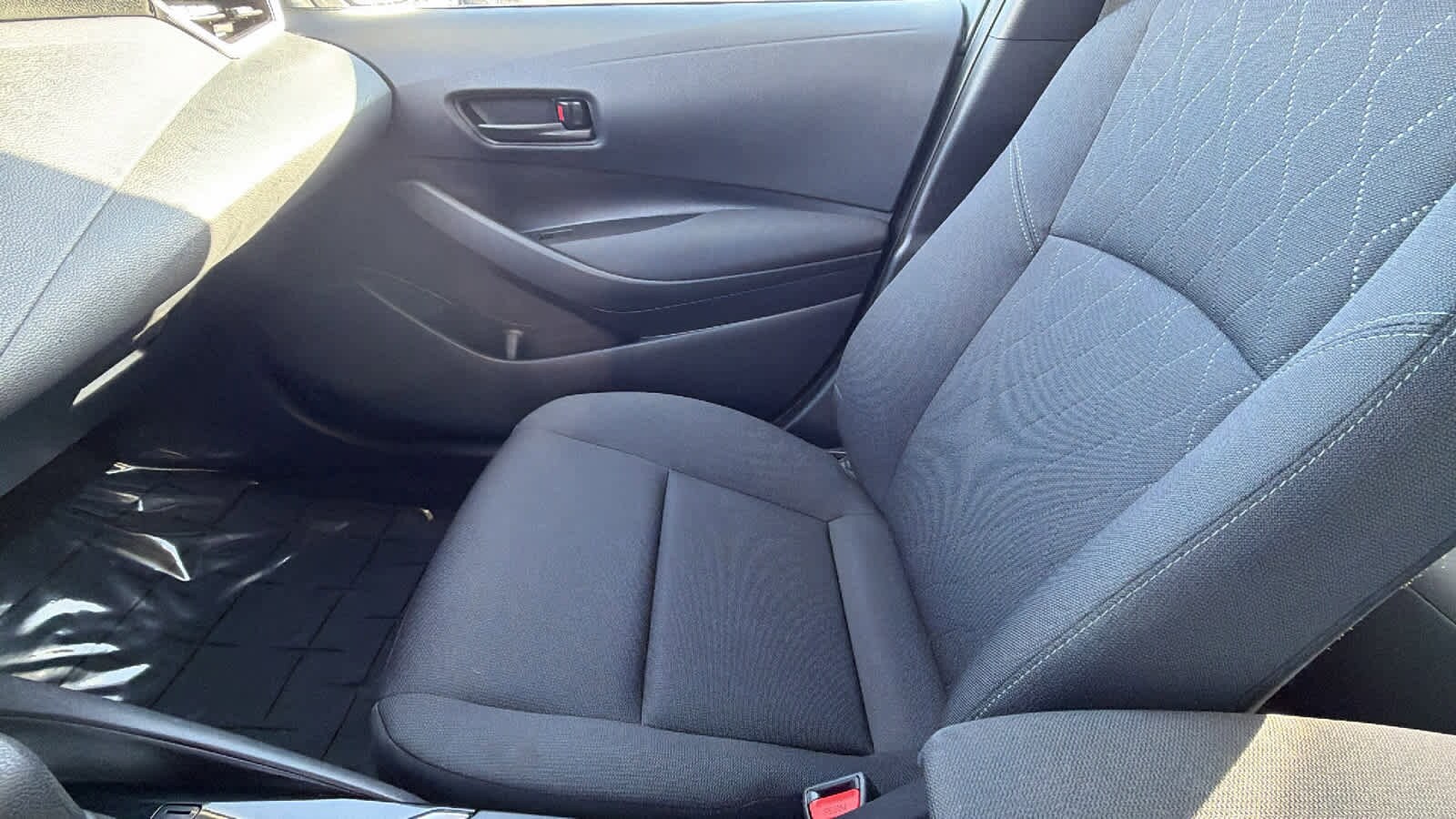 Thumbnail: 2023 Toyota Corolla - 12