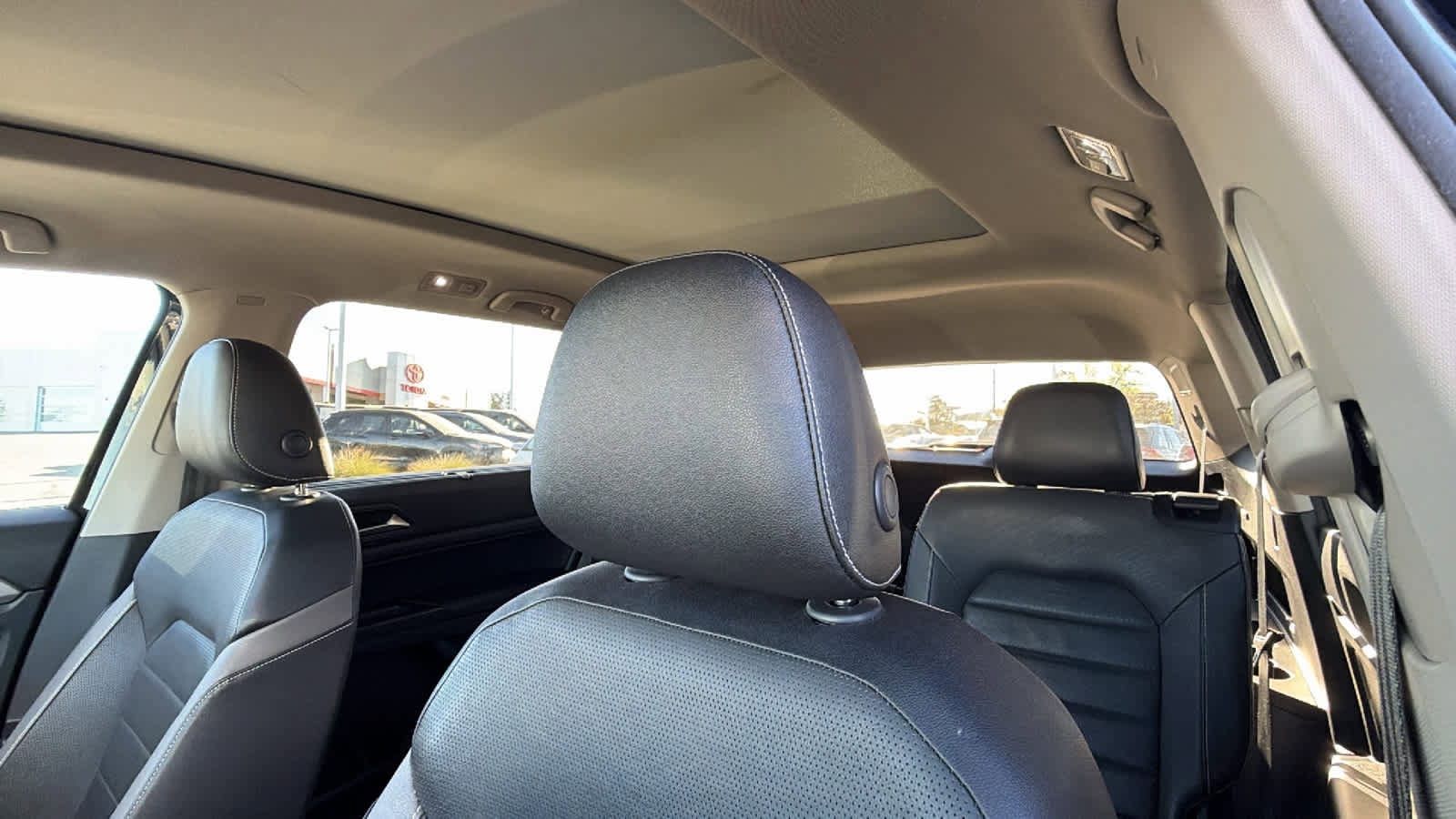 Thumbnail: 2021 Volkswagen Atlas - 11