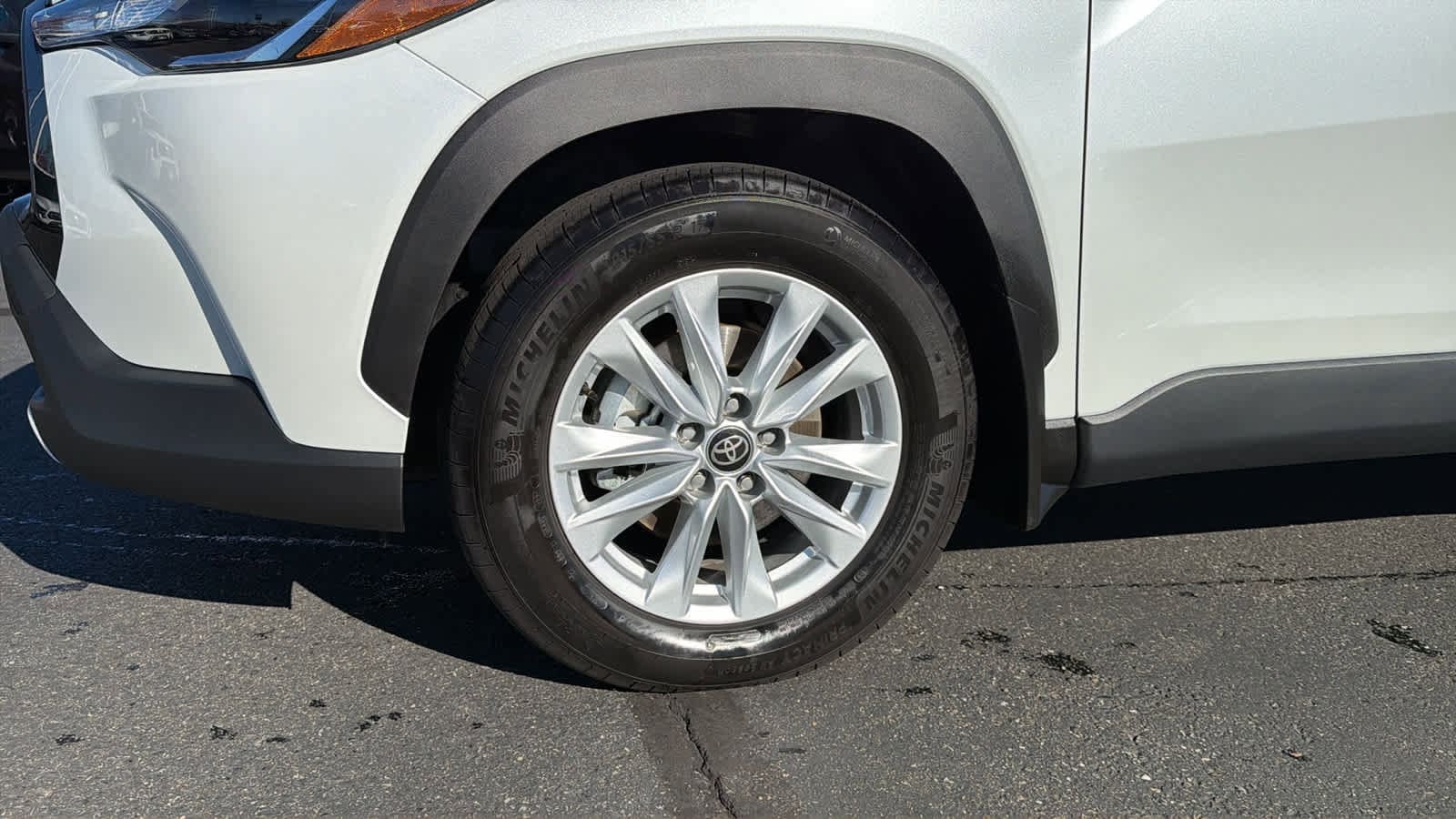 Thumbnail: 2025 Toyota Corolla Cross - 9